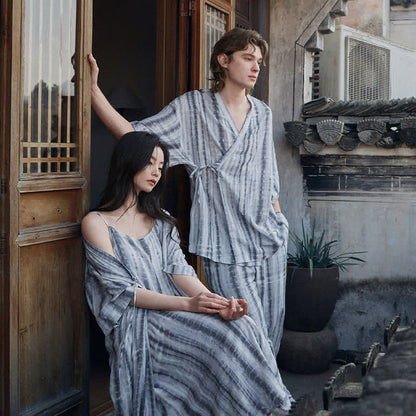Ensemble pyjama assorti à rayures batik - image 0