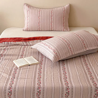 Ensemble de literie Ownkoti Blush à rayures florales en coton lavé - Rose - Reine - Ensemble de literie (3 pièces) - image 0