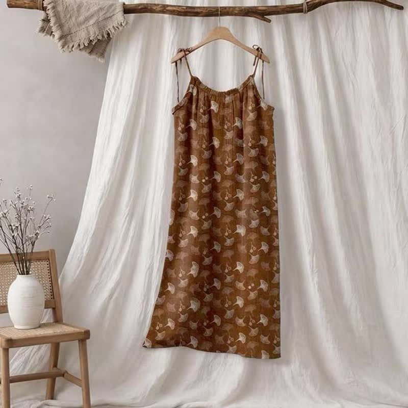 Robe d'intérieur à bretelles nouées et imprimé floral Ginkgo d'Ownkoti - Café et beige - XL - image 25