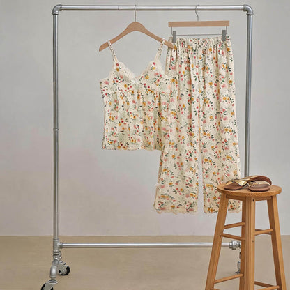 Ensemble de détente Ownkoti romantique à fleurs, débardeur et pantalon 7/8 - image 1
