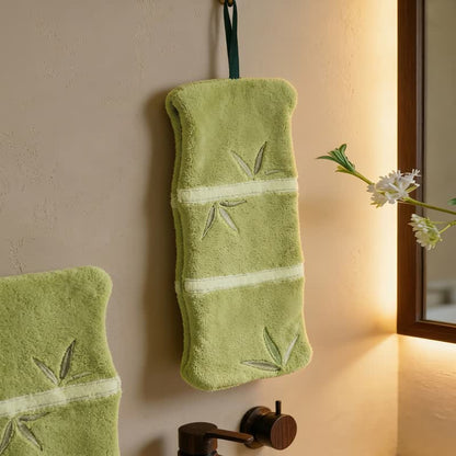 Serviette de toilette Ownkoti en polaire corail et feuille de bambou - Vert olive - 6''× 13'' - 1 PC - image 3