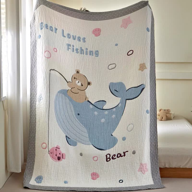 Couverture bébé matelassée en lyocell Ownkoti motif baleine et ours - image 6