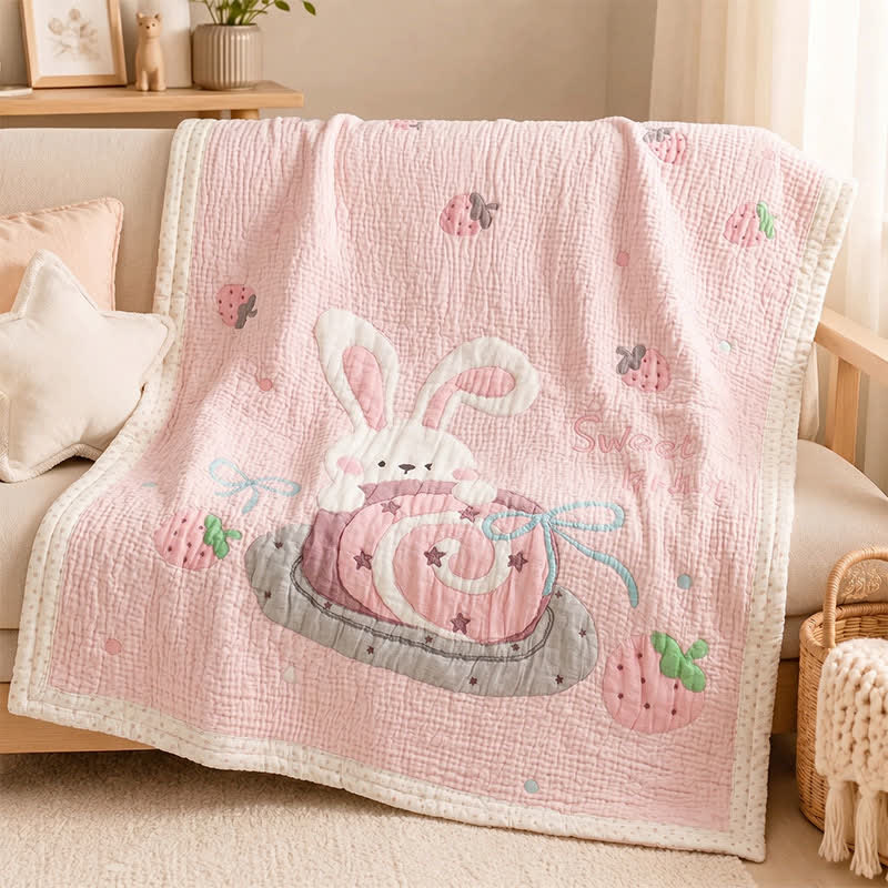 Couverture bébé Ownkoti Pink Bunny Strawberry en lyocell - image 1