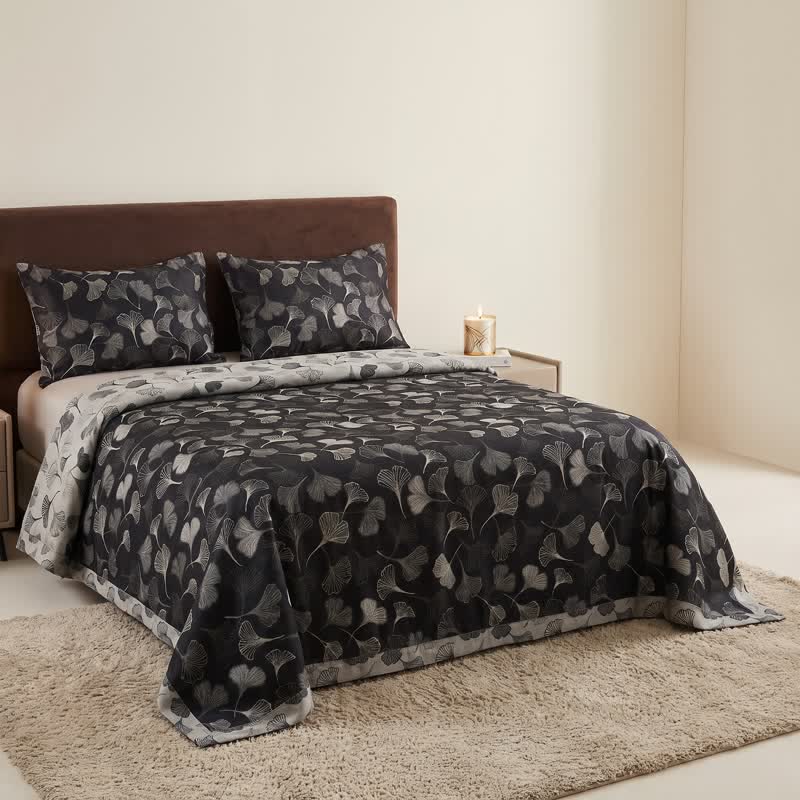 Ensemble de literie réversible en coton Ownkoti Vintage à motif feuille de ginkgo noire - image 1