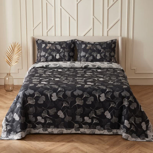 Ensemble de literie réversible en coton Ownkoti Vintage à motif feuille de ginkgo noire - Noir - Couvre-lit avec 2 taies d'oreiller - Roi - image 0