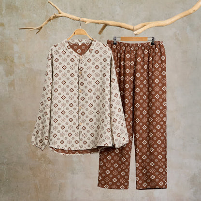 Ensemble pyjama à manches longues Ownkoti rétro géométrique - Café léger - XL - image 0