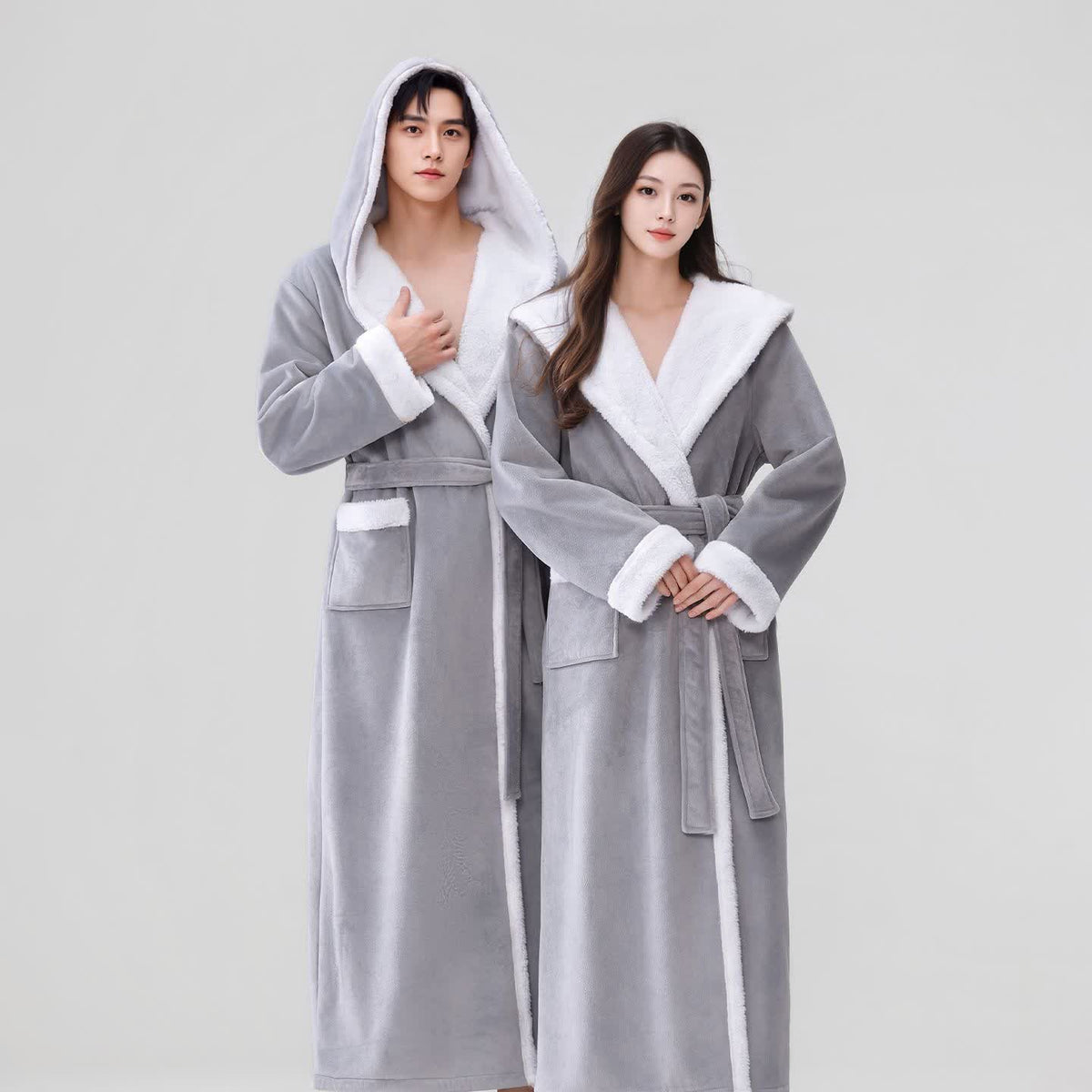 Peignoir long et douillet à capuche et polaire sherpa - image 2