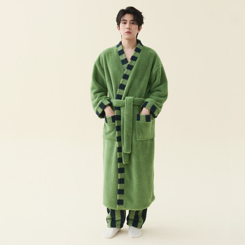 Peignoir en polaire douce avec bordure contrastée. - Vert avocat - Peignoir avec pantalon - Taille 2XL homme - image 3