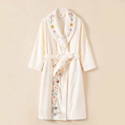 Peignoir long à broderies florales et col châle - image 3