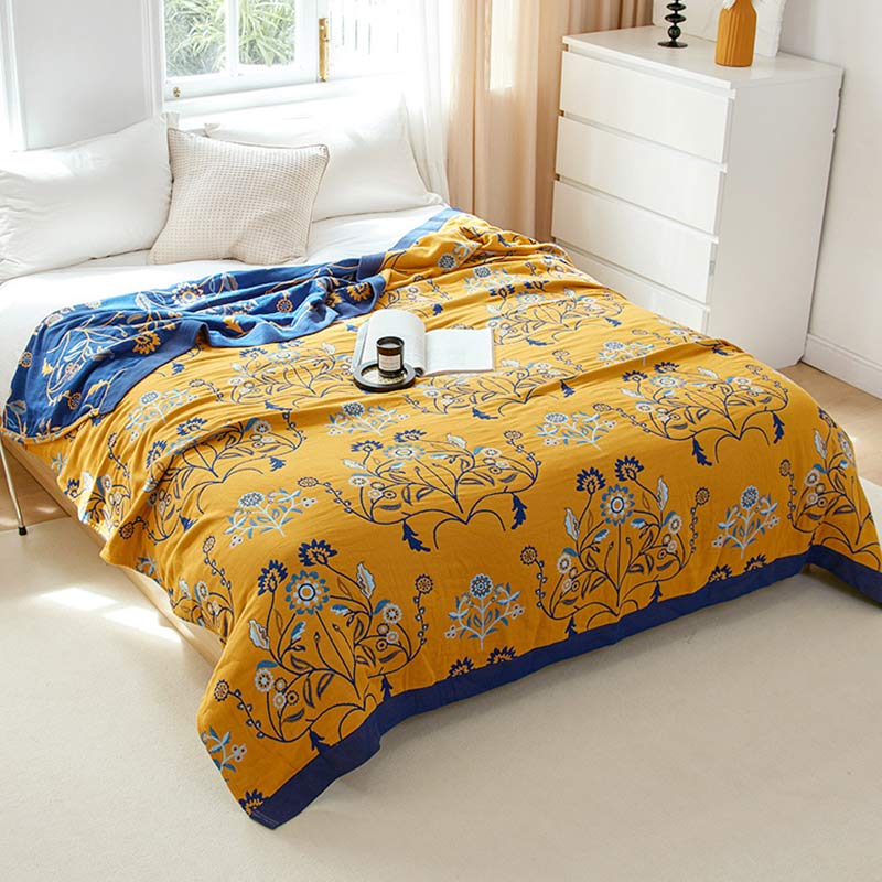 Couette réversible en gaze de coton avec fleurs de dianthus