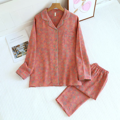 Ensemble de nuit en coton avec revers en pétales de rose