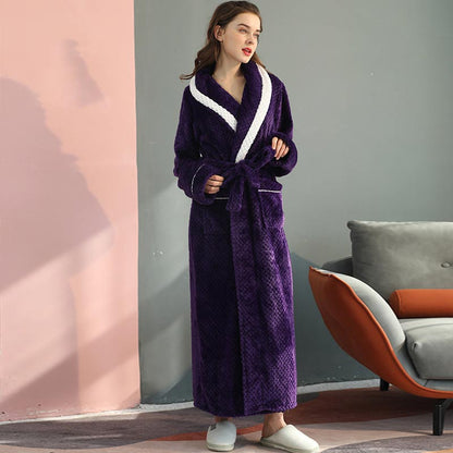 Pyjama en polaire épaisse, peignoir confortable