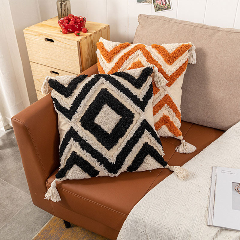 Housse de coussin Ownkoti Maroc en jacquard avec pompons