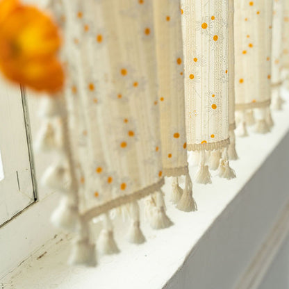 Rideau à plusieurs niveaux beige à motif marguerites