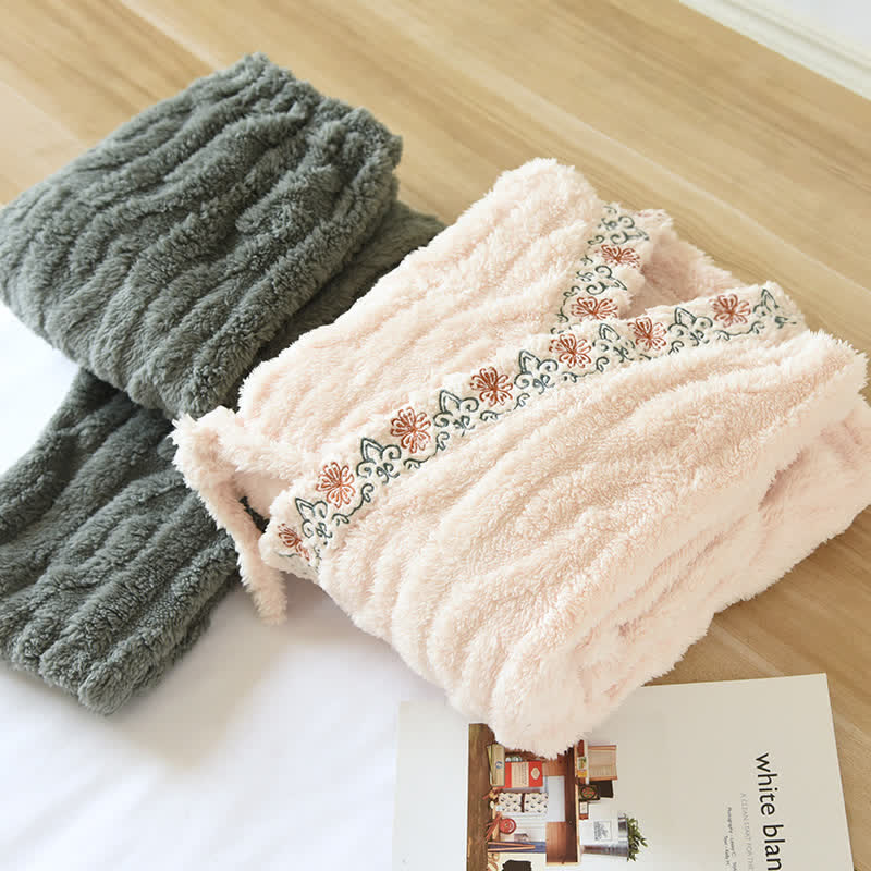 Ensemble pyjama en polaire douce avec broderie rétro