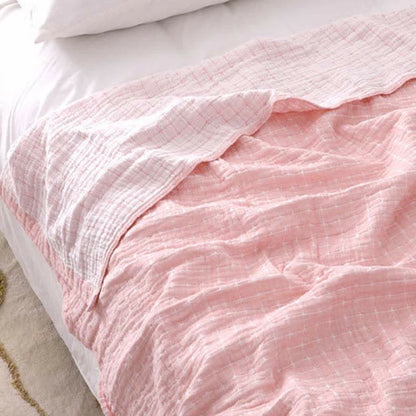 Couette légère en gaze de coton avec un motif quadrillé simple