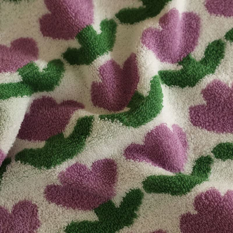 Jolie serviette de bain en coton doux avec motif tulipe