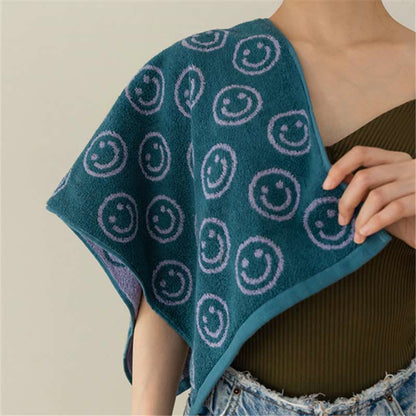 Ownkoti – Serviette en coton peigné doux avec un motif souriant
