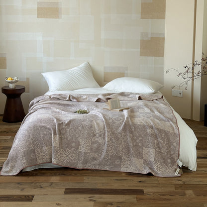Couette réversible Ownkoti en jacquard à motif floral vintage - Reine - image 0