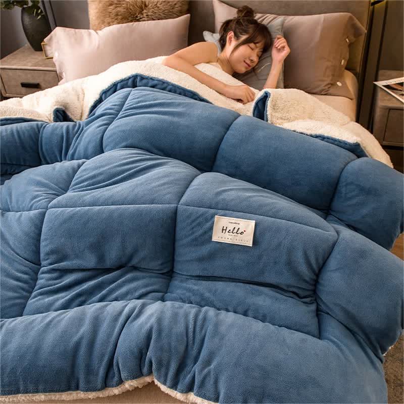 Couverture unie, épaisse et chaude avec un cœur matelassé