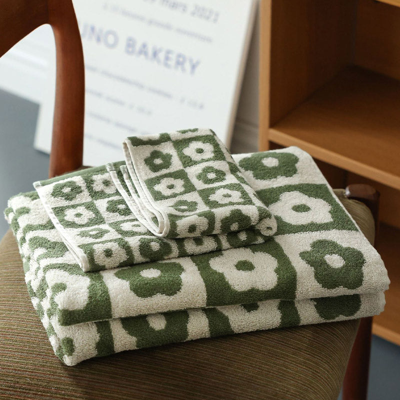 Serviette en coton respirant à motif floral