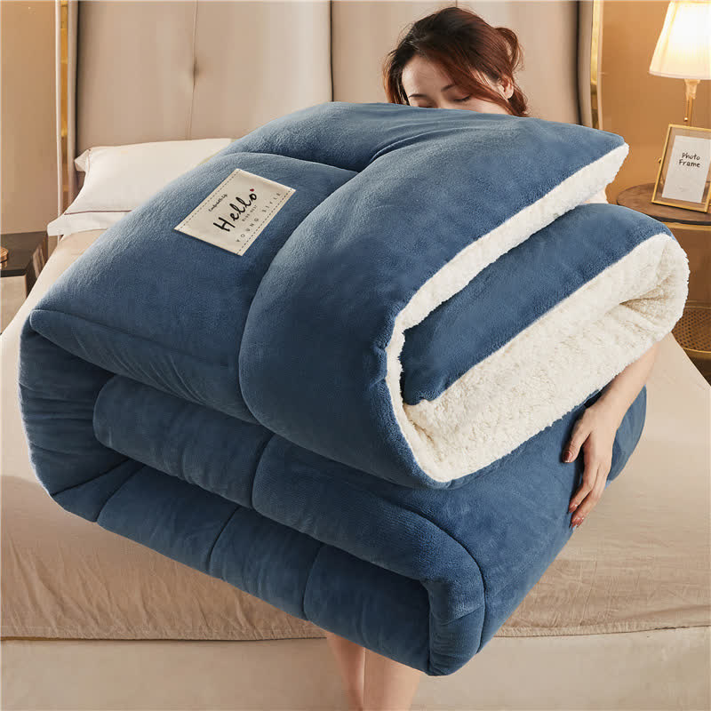 Couverture unie, épaisse et chaude avec un cœur matelassé