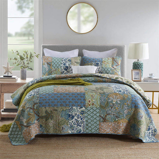Couette de style bohème avec taies d'oreiller à fleurs