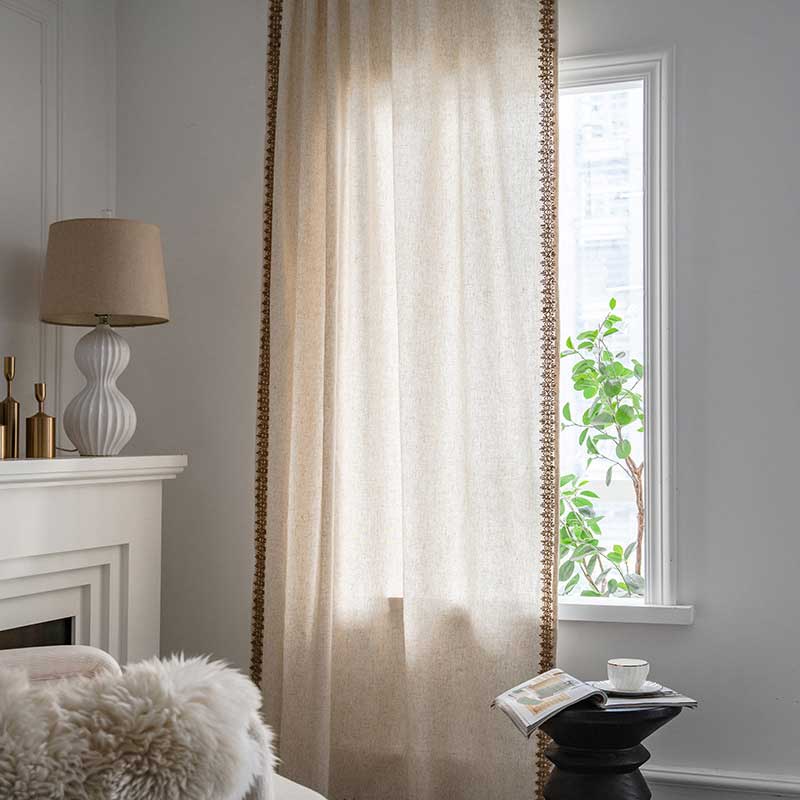 Rideau semi-occultant de style bohème en beige