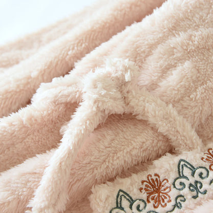 Ensemble pyjama en polaire douce avec broderie rétro