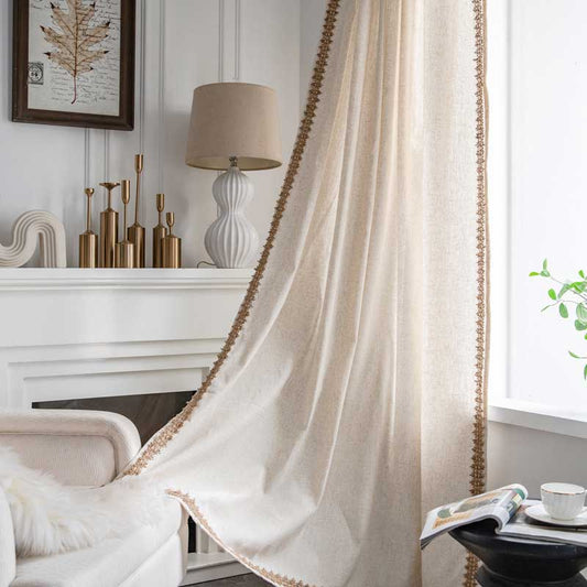 Rideau semi-occultant de style bohème en beige