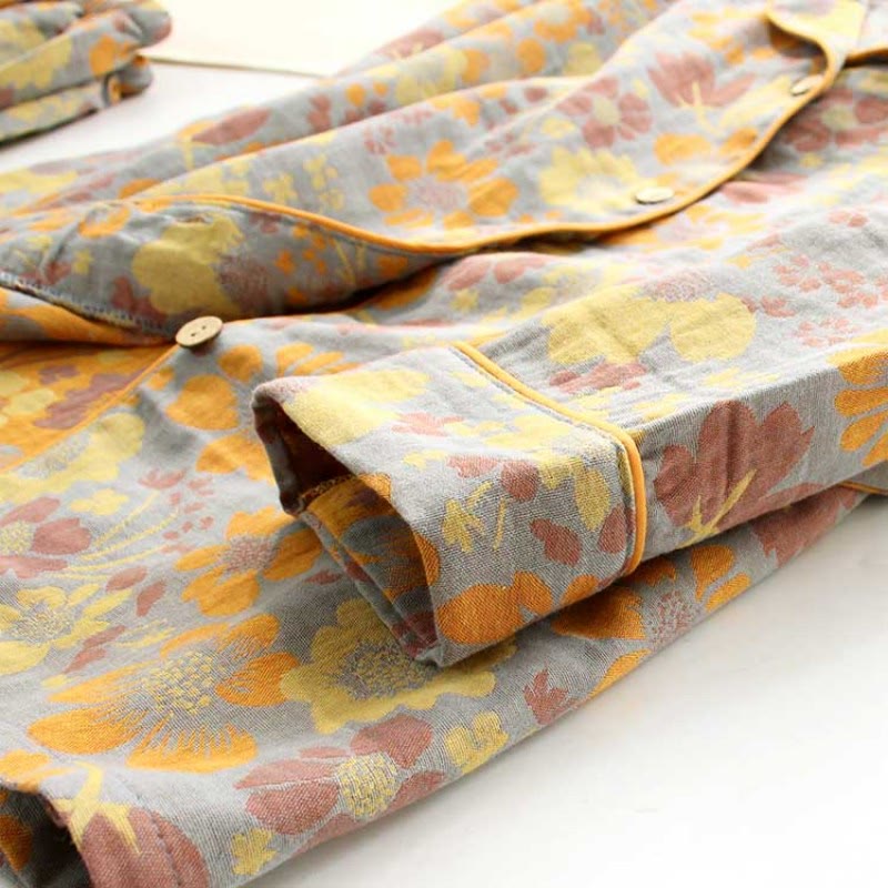 Ensemble de vêtements d'intérieur en coton jaune avec revers à motif marguerites