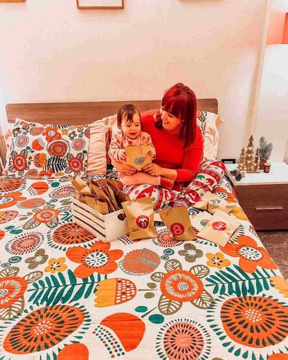 Couette en coton orange Ownkoti à motif floral de dessin animé