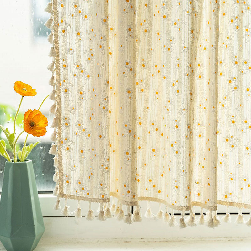 Rideau à plusieurs niveaux beige à motif marguerites
