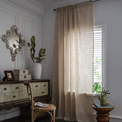 Rideau filtrant la lumière beige à pompons Boho
