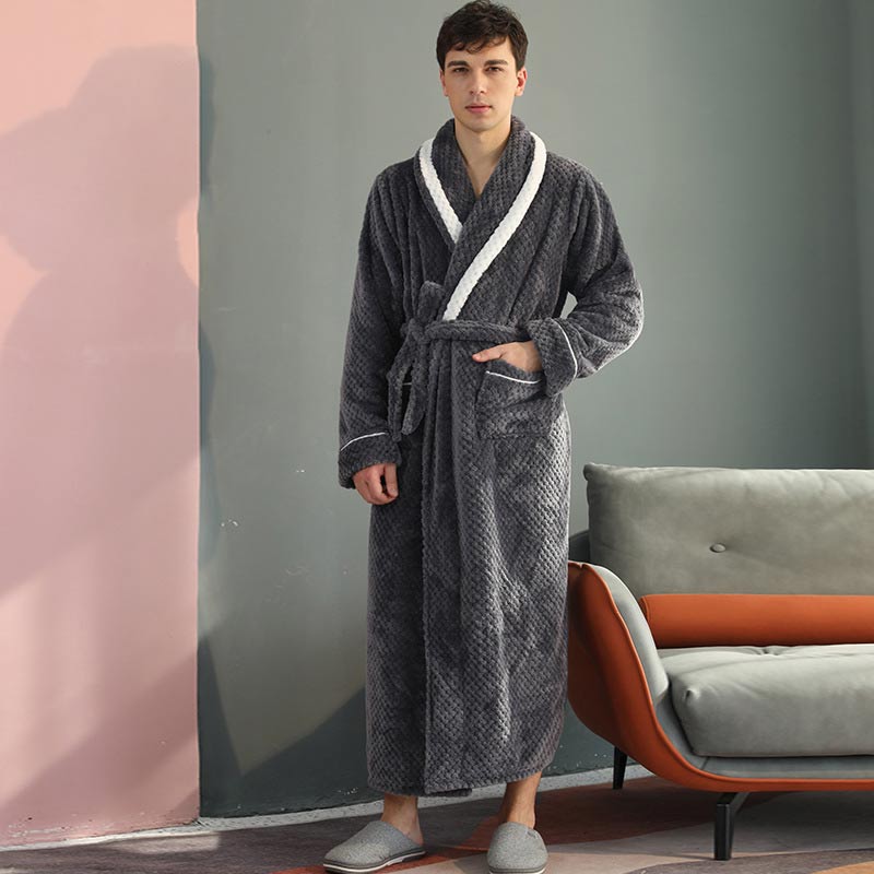 Pyjama en polaire épaisse, peignoir confortable