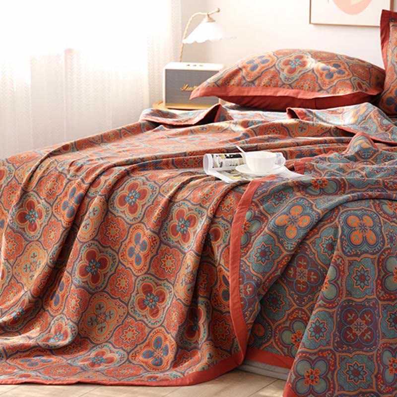 Couette réversible en coton à motif pétales