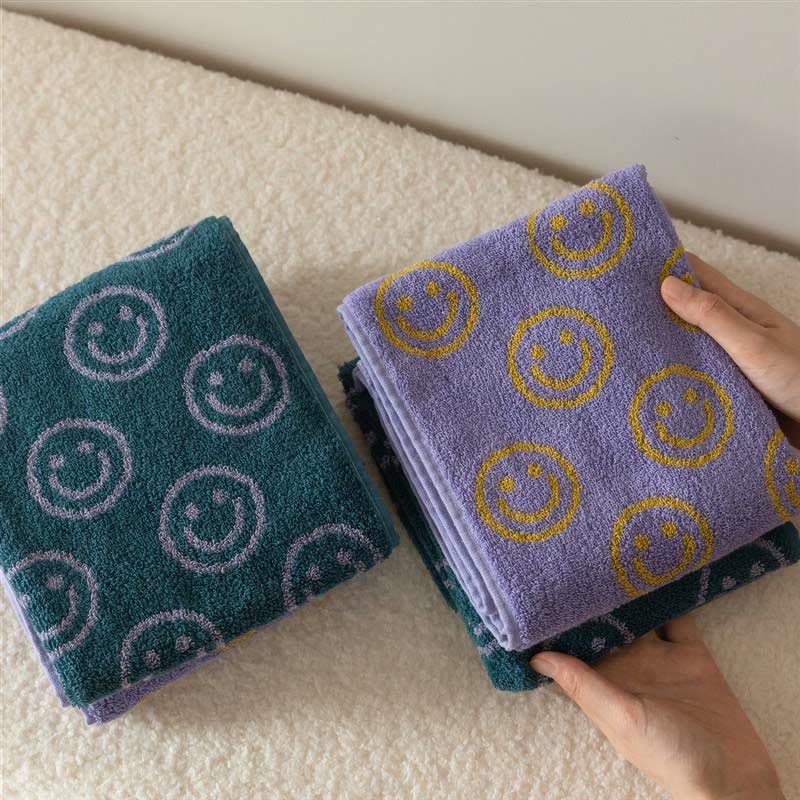 Ownkoti – Serviette en coton peigné doux avec un motif souriant