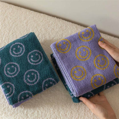 Ownkoti – Serviette en coton peigné doux avec un motif souriant
