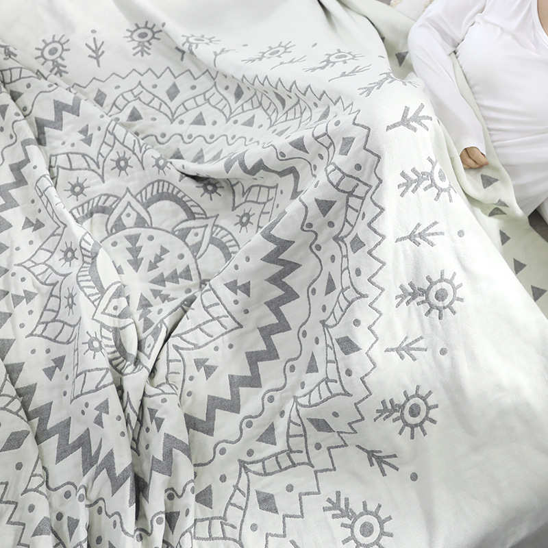 Couette réversible en coton Ownkoti Chic Mandala à motif floral