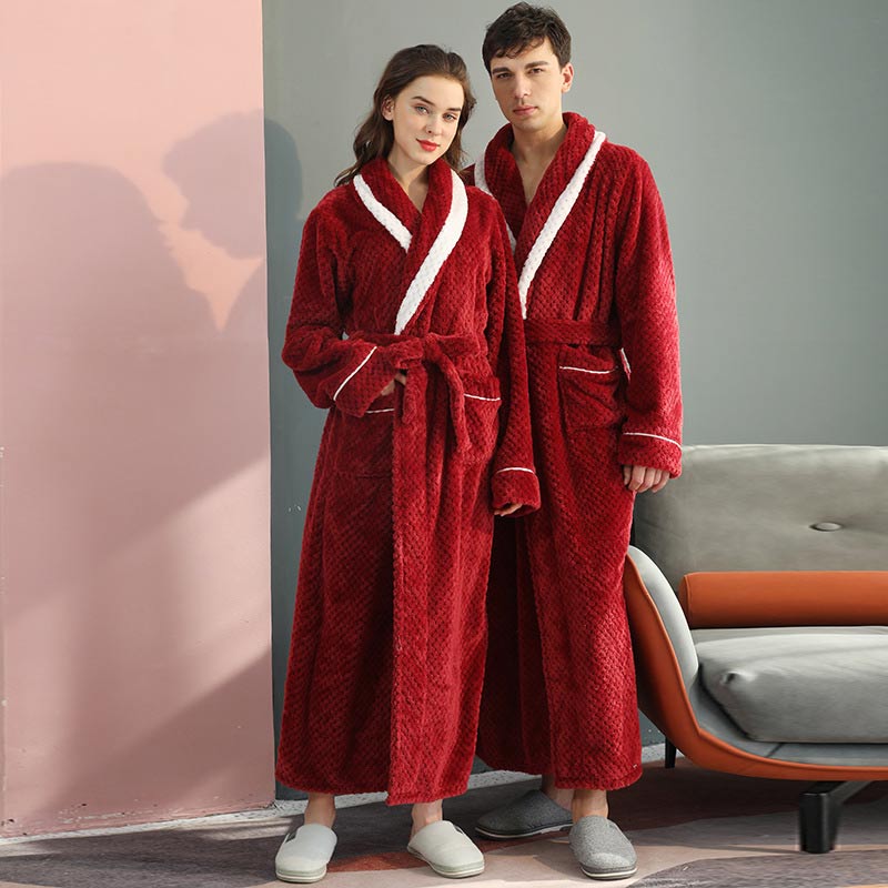 Pyjama en polaire épaisse, peignoir confortable