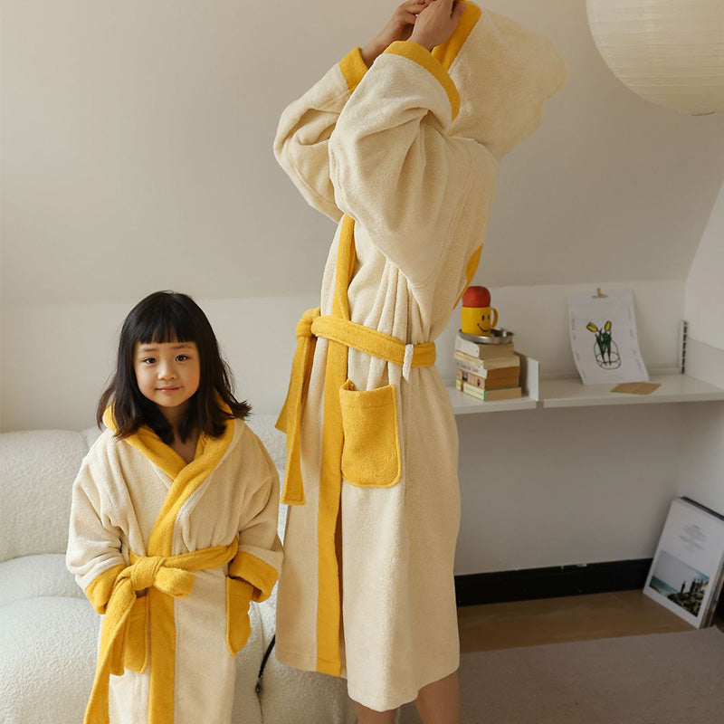 Peignoir en coton avec capuche et bloc de couleur floral
