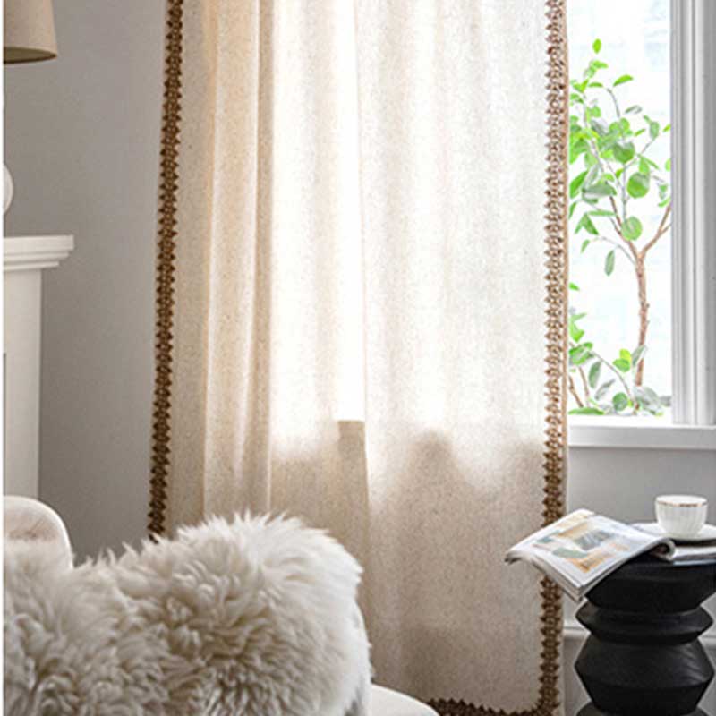 Rideau semi-occultant de style bohème en beige