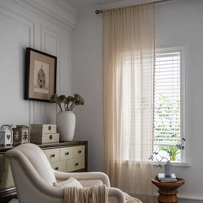 Rideau en coton beige à pompons creux