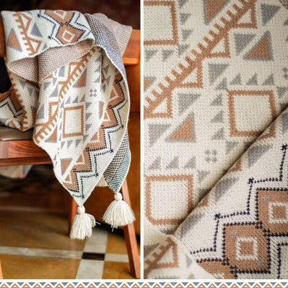 Couverture tricotée douillette Ownkoti avec motif à pompons