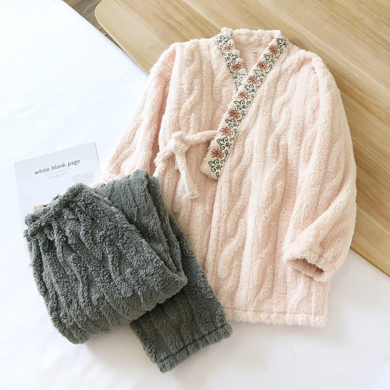 Ensemble pyjama en polaire douce avec broderie rétro