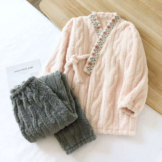 Ensemble pyjama en polaire douce avec broderie rétro