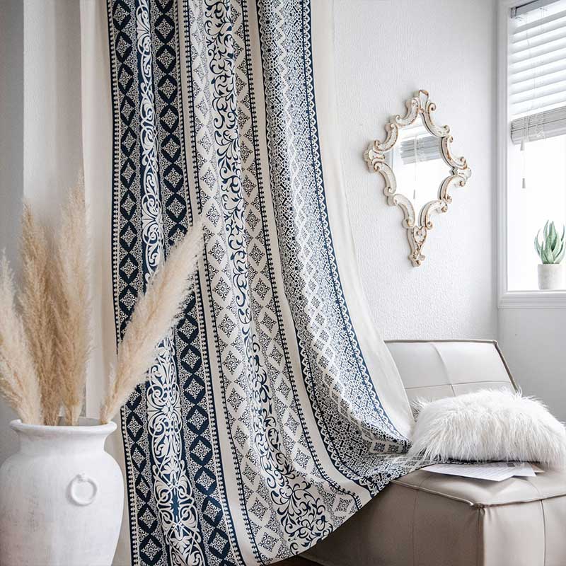 Rideau en coton et lin à motifs bleus