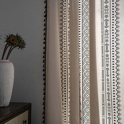 Rideau à pompons géométriques, semi-occultant