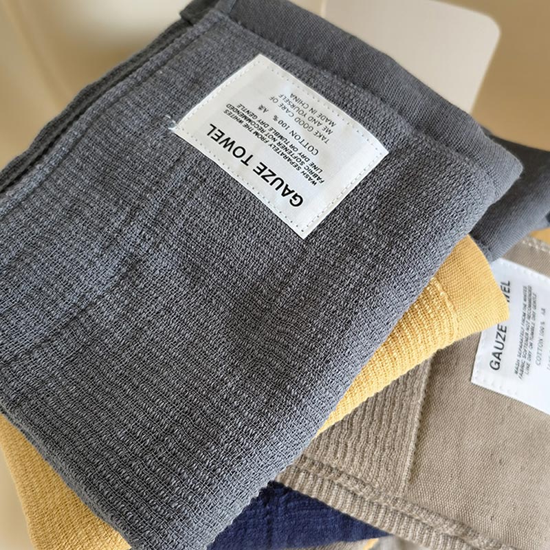 Tissu en mousseline uni et respirant