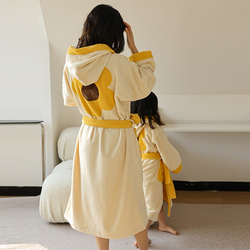 Peignoir en coton avec capuche et bloc de couleur floral